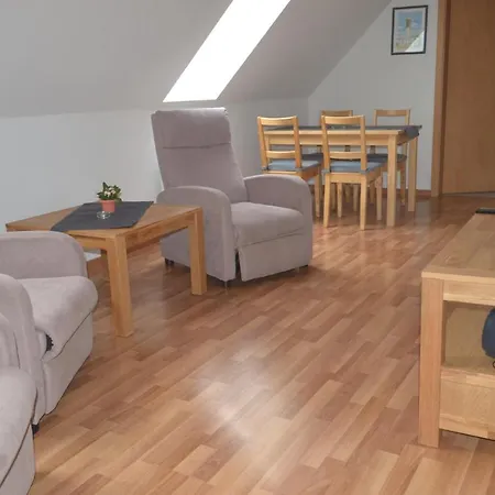 شقة Haus Simone *